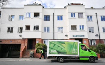 Asda workers win Supreme Court fight for equal pay