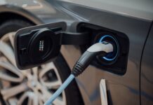 Thinking of owning an Electric Car? Here’s why it’s worth taking a look