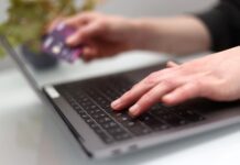 Online shoppers leave £100 of goods a month in ‘fantasy baskets’ – survey