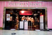 The entrance to a Victoria’s Secret store in Pittsburgh