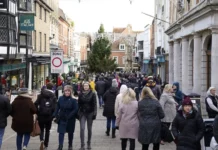 Retail sales accelerate in November as Christmas shoppers hit high street