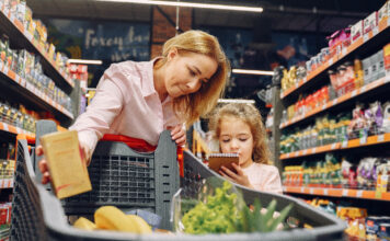 the family buys groceries at the supermarket 2021 08 28 01 00 08 utc