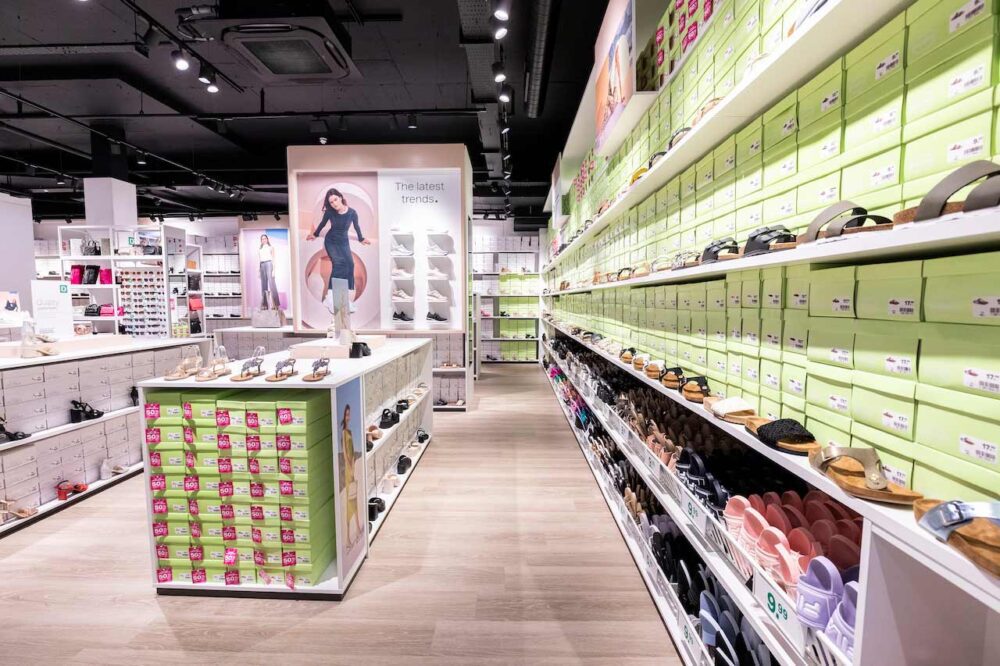 Superdrug Launches New Store In West Bromwich, Creating 35 Jobs - Retail  News And Events