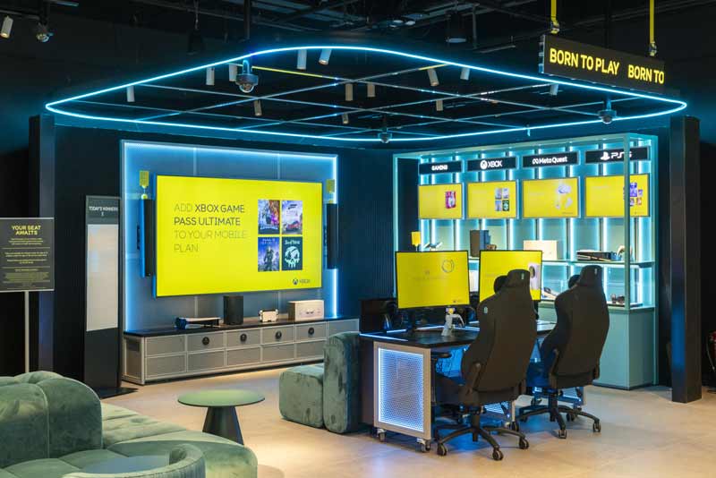 EE Experience store in Bluewater Shopping Centre