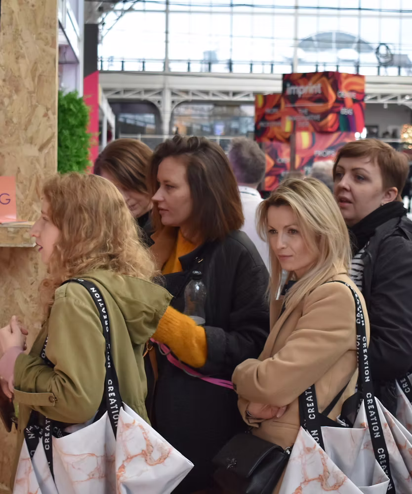 5f9358 b7453a6cc40b4c40b71915adfb218791mv2