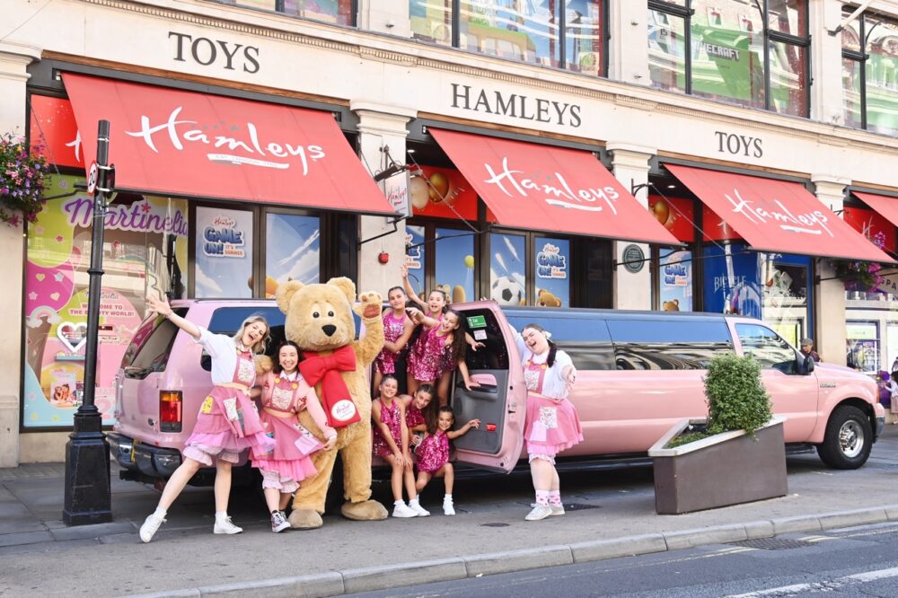 Hamleys Boutique Dance troupe026 Large