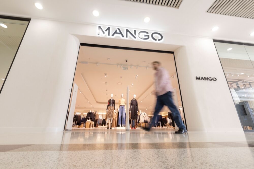 Mango Breahead Shopping centre
