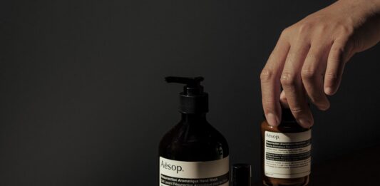 Aesop Victoria Leeds 0196 Large