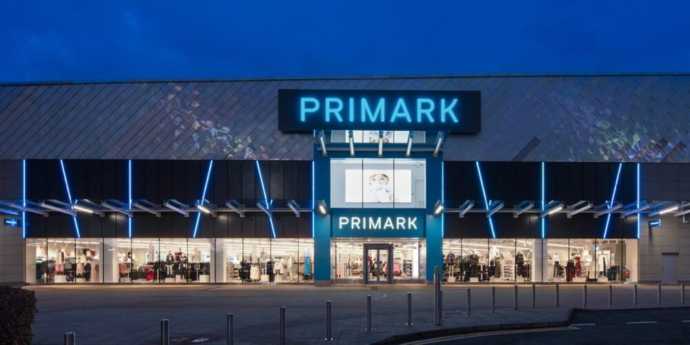 Primark Glasgow Fort 1 Large