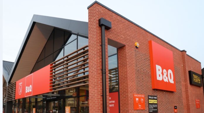 B&Q building external