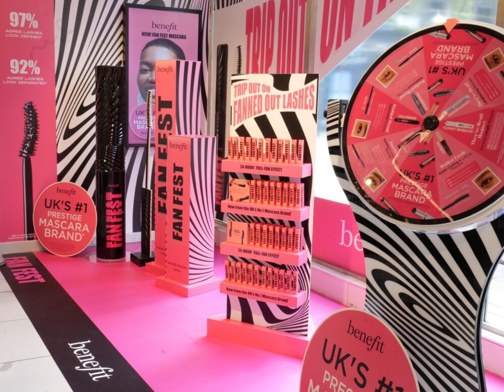 Benefit retail display by arken POP International
