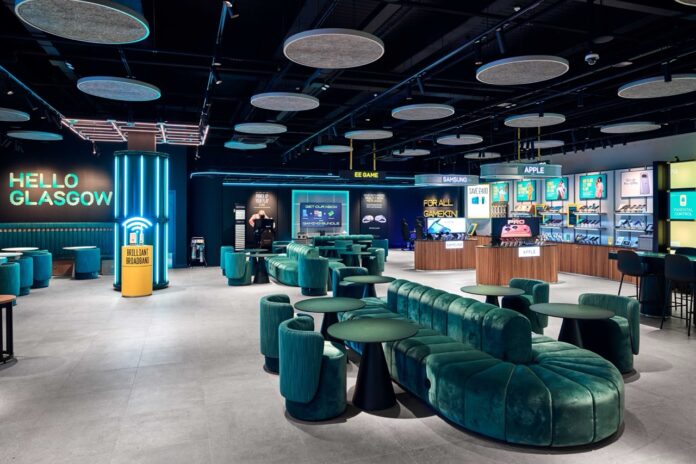 EE Opens First Scottish Experience Store At Glasgow’s Braehead Shopping ...