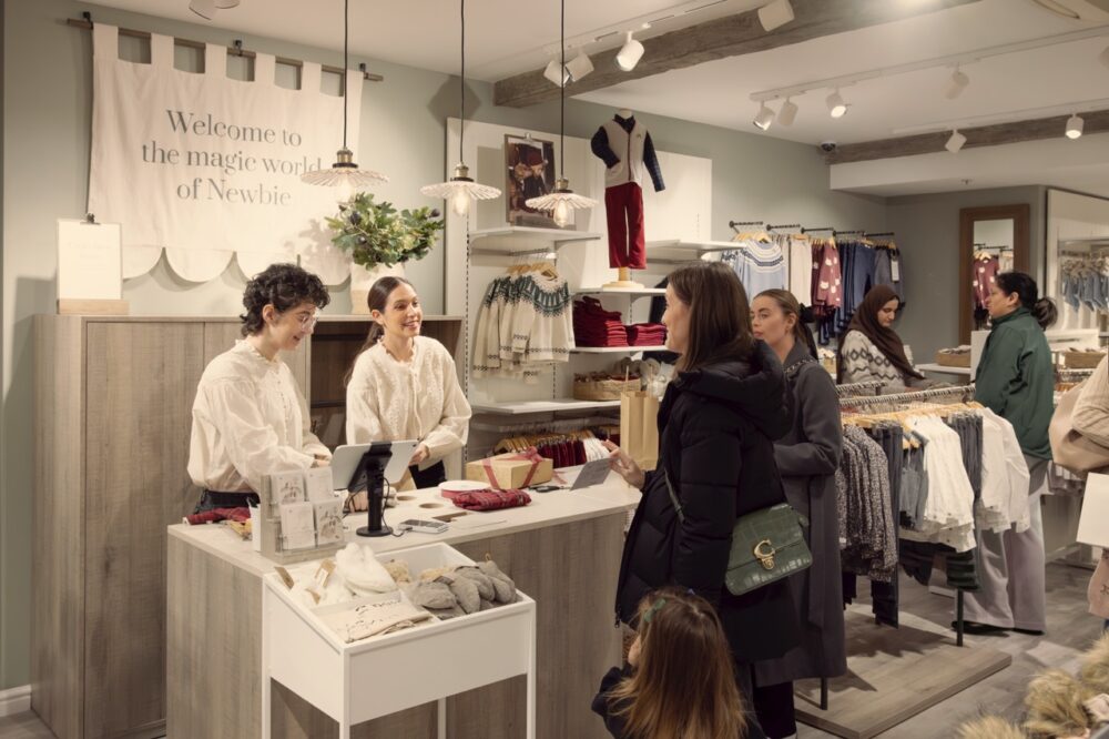 Newbie Ealing 1 Large