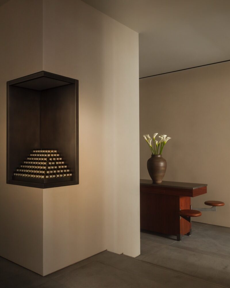 01 541A6409 copy HDc Large