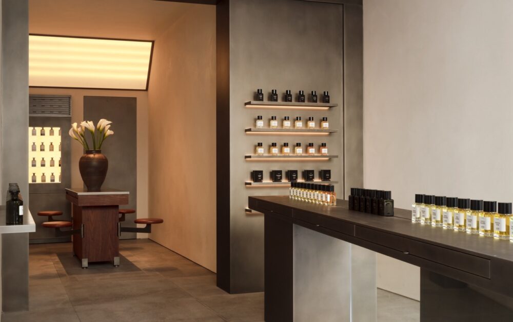 02 MATIERE PREMIERE SECONDARY TREATMENT 541A6312a copy HDc Large