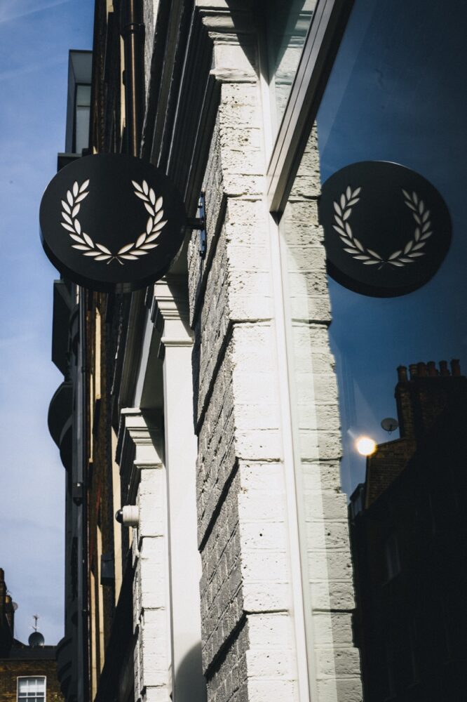 FRED PERRY LEXINGTON STREET 1 Large