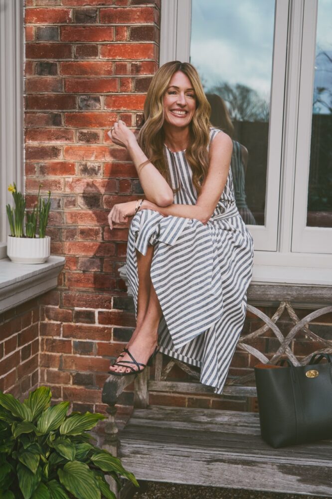 frasers spring26 cat deeley exterior holiday 255 Large