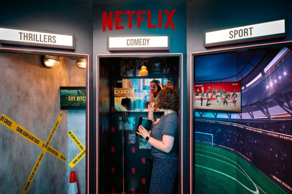 BUCK EE Netflix 10 Large
