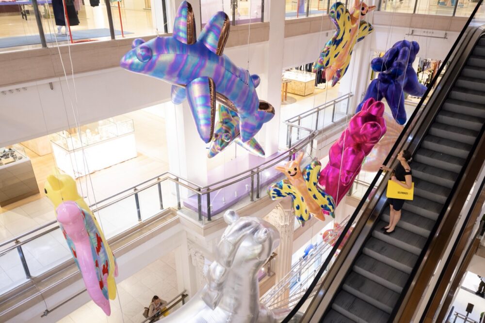 Selfridges Opens Imagination Café In London 1 DREAM ON AT SELFRIDGES ATRIUM ART INSTALLATION BY KATIE STOUT PHOTOGRAPHY BY DAVID PARRY 13 Large