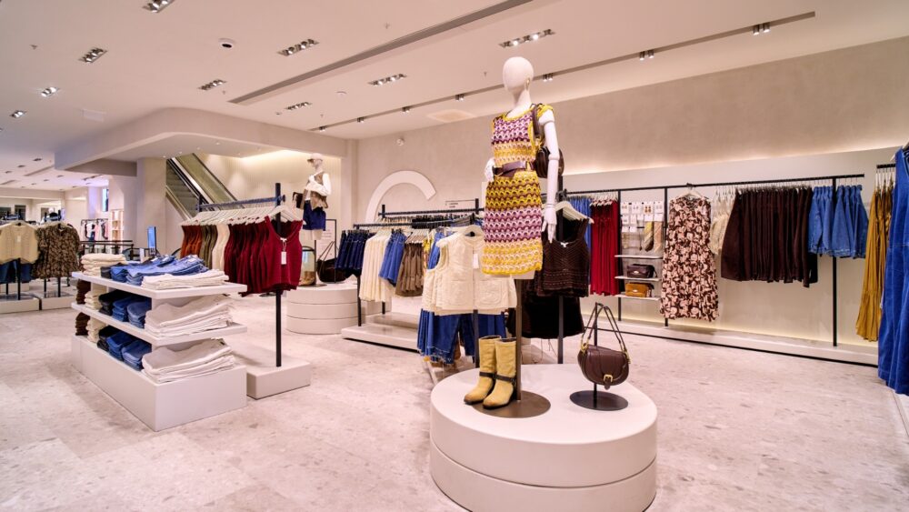 M&Amp;S Weymouth Opening Shows Multi-Format Store Strategy 3 M SPantheon00026 Landscape 1920x1080