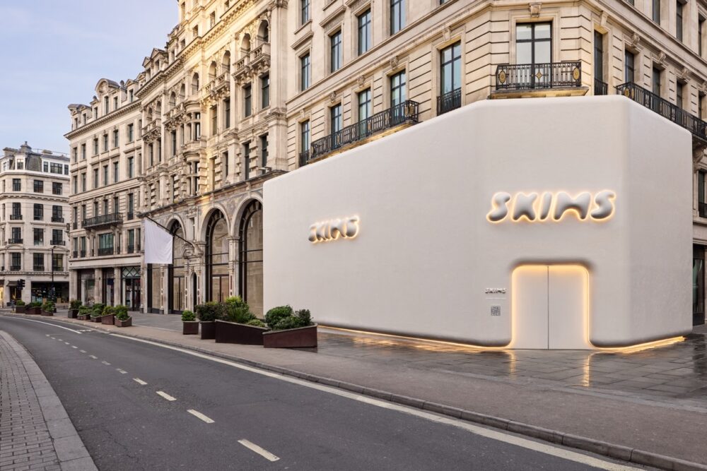 Skims Opens First Uk Flagship On Regent Street 2 Skims Hoardings prior to opening the Regent Street Store