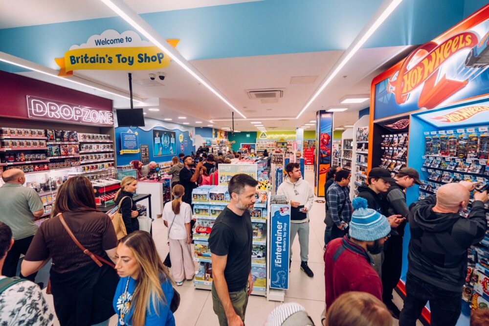 The Entertainer Opens at Trafford Centre