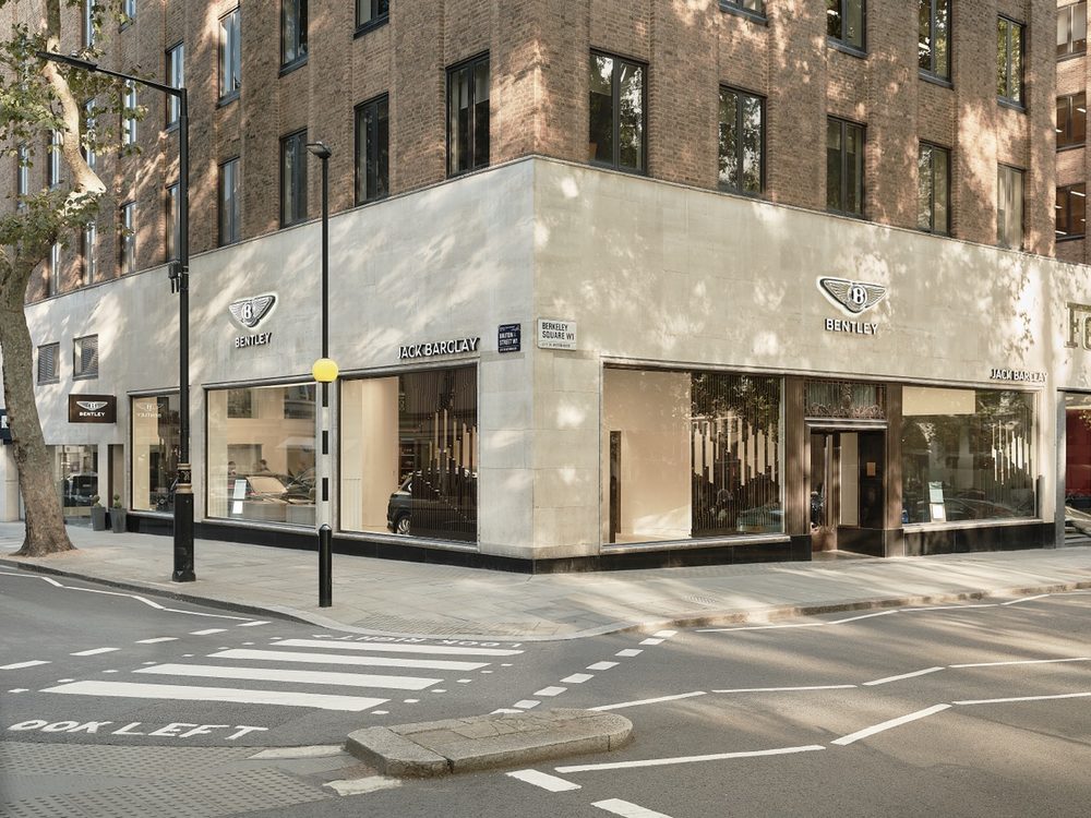 New Retailer CI 1 Large