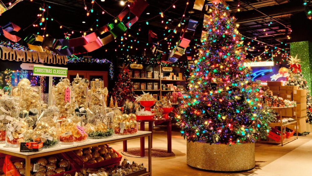 SELFRIDGES CHRISTMAS SHOP PHOTOGRAPHY BY JOE HART 2