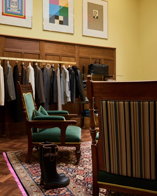 101226 PaulSmithMadison Garruppo 069 4x5 Medium